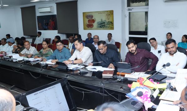 जनजातीय क्षेत्रों में शिक्षा, स्वास्थ्य, पेयजल और सड़कों की सुविधाएं मजबूत करें अधिकारी, एसटी आयोग अध्यक्ष रूप सिंह मण्डावी ने विकास कार्यों में तेजी लाने के दिए निर्देश